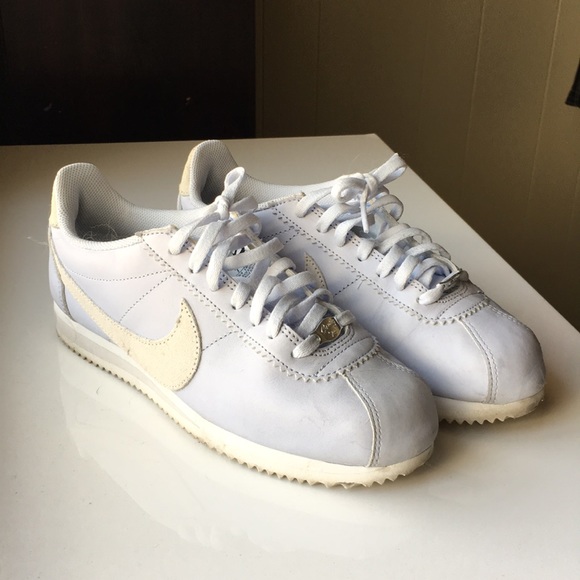 nike cortez women leather